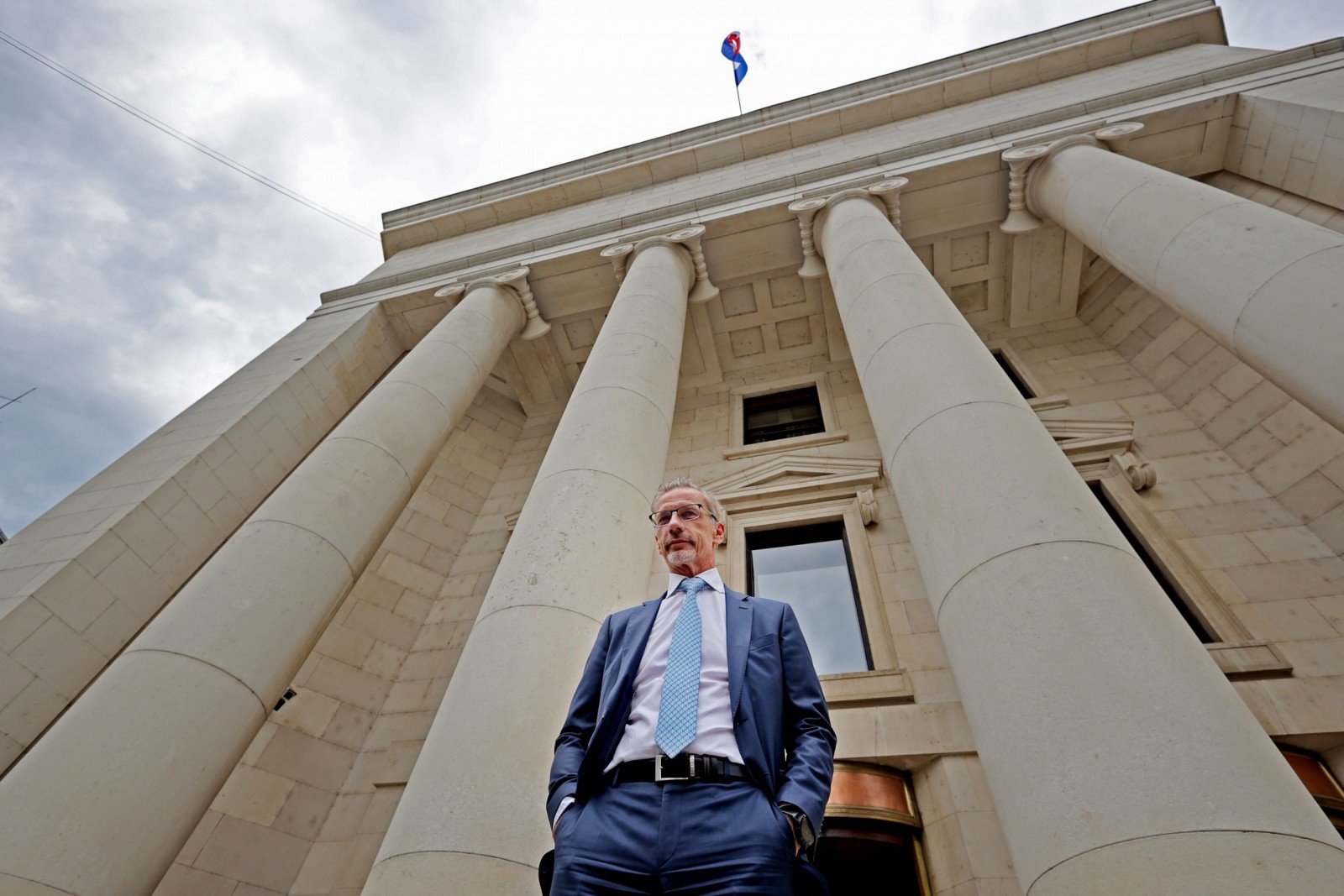 Zagreb, 12.7.2022 - Guverner Hrvatske narodne banke (HNB) Boris Vujčić dao je izjavu medijima u povodu odluke Vijeća EU-a o pridruživanju Republike Hrvatske europodručju.
Foto Hina/ Dario GRZELJ/ dag