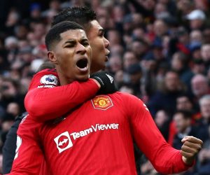 epa10405059 Manchester United's Marcus Rashford (front) celebrates scoring the 2-1 lead during the English Premier League soccer match between Manchester United and Manchester City in Manchester, Britain, 14 January 2023.  EPA/Adam Vaughan EDITORIAL USE ONLY. No use with unauthorized audio, video, data, fixture lists, club/player publications