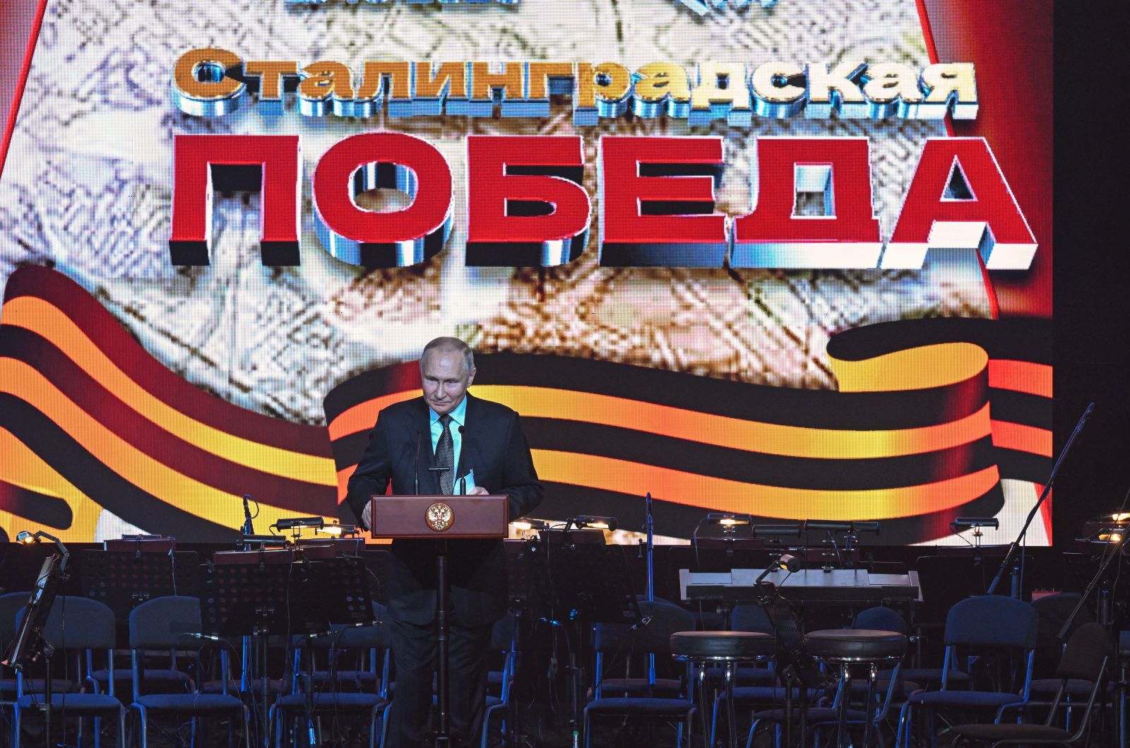 epa10444661 Russian President Vladimir Putin delivers a speech at the concert, as part of commemorative events marking the 80th anniversary of the battle of Stalingrad in the World War Two, in Volgograd, Russia, 02 February 2023. Russian President Vladimir Putin said that Russia has something to answer in the event of the supply of foreign tanks, including German Leopards, to the Ukrainian armed forces. 'We have something to answer, and the use of armored vehicles will not end the matter,' Putin said, speaking on 02 February at an evet dedicated to the 80th anniversary of the victory in the Battle of Stalingrad.  EPA/DMITRY AZAROV / SPUTNIK / KREMLIN POOL MANDATORY CREDIT
