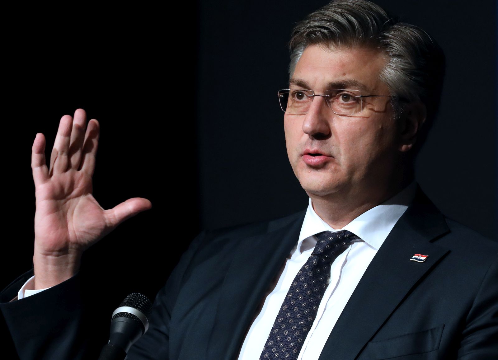 Sesvete, 02.02.2023. - Obiljeavanje 33. obljetnice osnutka Hrvatske demokratske zajednice Sesvete. Na fotografiji predsjednik HDZ-a i Vlade RH Andrej Plenkoviæ. foto HINA/ Lana SLIVAR DOMINIÆ/ lsd