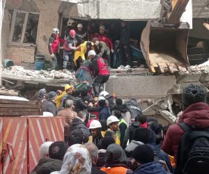 epa10450397 Emergency personnel carry the body of a victim recovered at the site of a collapsed building following a powerful earthquake in Diyarbakir, southeast of Turkey, 06 February 2023. According to the US Geological Service, an earthquake with a preliminary magnitude of 7.8 struck southern Turkey close to the Syrian border. The earthquake caused buildings to collapse and sent shockwaves over northwest Syria, Cyprus, and Lebanon. 284 people were confirmed dead and more than 2,000 have been injured in Turkey, Turkish vice president said.  EPA/DENIZ TEKIN