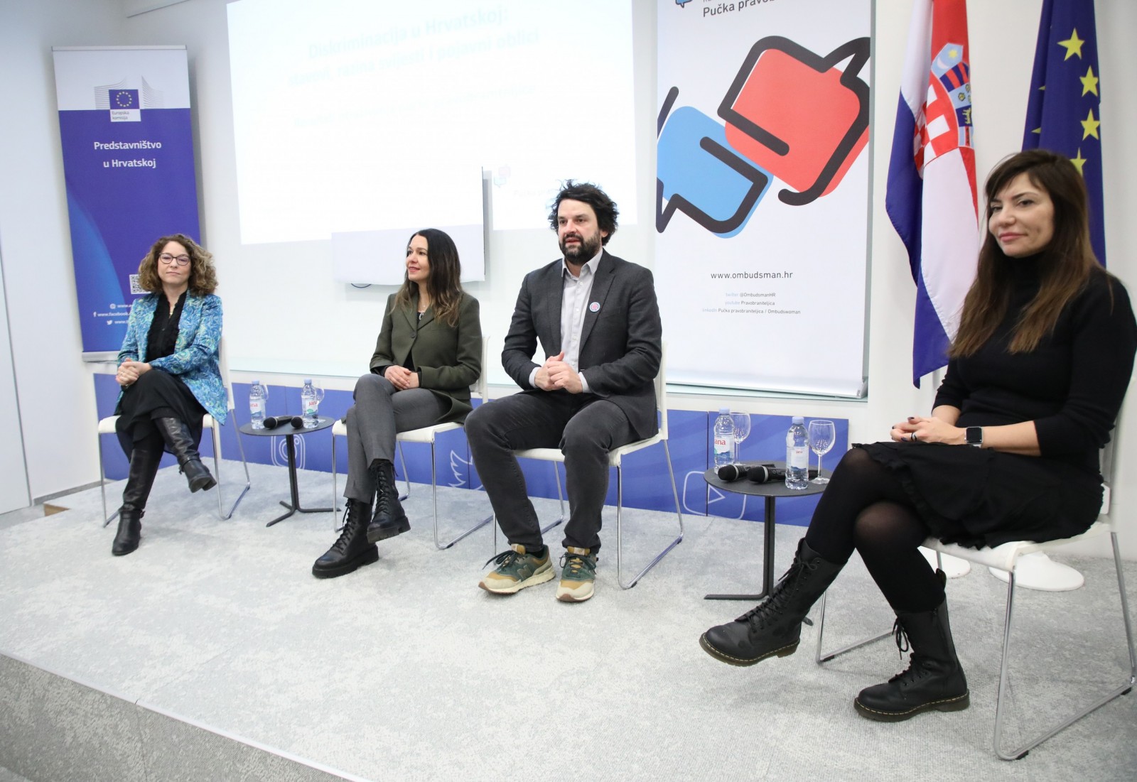 Zagreb, 06.02.2023. - Predstavljanje istraživanja o stavovima i razini svijesti o diskriminaciji i pojavnim oblicima diskriminacije u Hrvatskoj. Na fotografiji pučka pravobraniteljica Tena Šimonović Einwalter, Mirjana Matešić, Hrvatski poslovni savjet za održivi razvoj – HRPSOR, Boris Jokić, Institut za društvena istraživanja, Snježana Vasiljević, Pravni fakultet Sveučilišta u Zagrebu i posebna savjetnica potpredsjednice Vlade RH.
foto HINA/ Admir BULJUBAŠIĆ/ abu