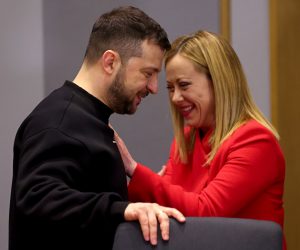 epa10457073 Ukrainian President Volodymyr Zelenskiy speaks with Italy's Prime Minister Giorgia Meloni during a bilateral meeting with EU leaders, part of the European leaders summit in Brussels, Belgium, 09 February 2023. EU leaders will meet in Brussels on 09 and 10 February for a summit to discuss Russia's invasion of Ukraine, the EU's economy and competitiveness, and its migration policy.  EPA/JOHANNA GERON / POOL