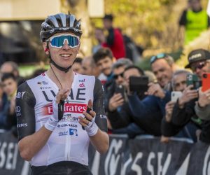 epa10465450 Slovenian rider Tadej Pogacar, of UAE Team Emirates, celebrates after winning the 2nd edition of the Clasica Jaen Paraiso Interior cycling race, of 179 kilometers, between Ubeda and Baeza, in Jaen, Andalusia, Spain, 13 February 2023.  EPA/Jose Manuel Pedrosa