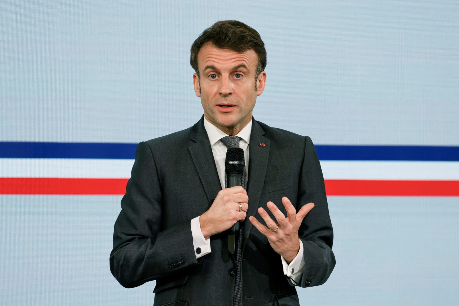 epa10470068 French President Emmanuel Macron delivers a speech during a plenary meeting of the French Islam Forum (FORIF) at the Elysee Presidential Palace, in Paris, France, 16 February 2023.  EPA/LUDOVIC MARIN / POOL  MAXPPP OUT