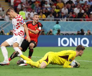01.12.2022., stadion Ahmad Bin Ali, Al Rayyan, Katar - FIFA Svjetsko prvenstvo, skupina F, 3. kolo, Hrvatska - Belgija. 
Thibaut Courtois, Timothy Castagne, Mario Pasalic
   Photo: Igor Kralj/PIXSELL