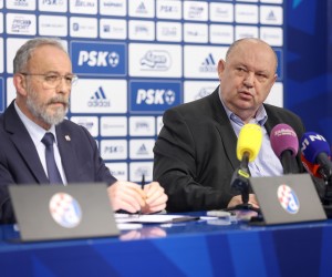 02.01.2023., Zagreb - U prostorijama kluba GNK Dinamo na stadionu Maksimir odrzana je konferencija ze medije koju je saszvao Nadzorni odbor kluba. Konferenciji su nazocili clanovi Izvrsnog odbora kao i Skupstine.  predsjednik Nadzornog odbora Miroslav Rozic, clan Izvrsnog odbora Damir Zoric Photo: Igor Kralj/PIXSELL