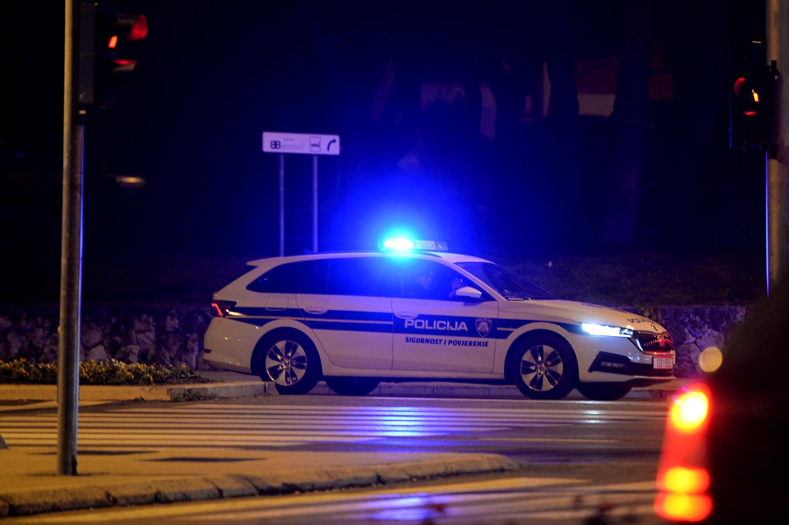 04.02.2023., Split - Ulica Domovinskog rata zatvorena je za promet zbog bure. Photo: Milan Sabic/PIXSELL