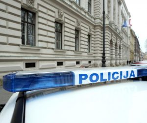 05.02.2018., Zagreb - Zbog dojave o bombi evakuirana zgrada Zupanijskog suda i sigurnost je podignuta na visu razinu. rPhoto: Sanjin Strukic/PIXSELL