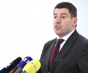 07.02.2023., Zagreb - Na konferenciji za medije odrzanoj u Saboru o odluci Ustavnog suda, sjednici Odbora za pravosudje i slucaju Zambija govorio je zastupnik Nikola Grmoja. Photo: Patrik Macek/PIXSELL