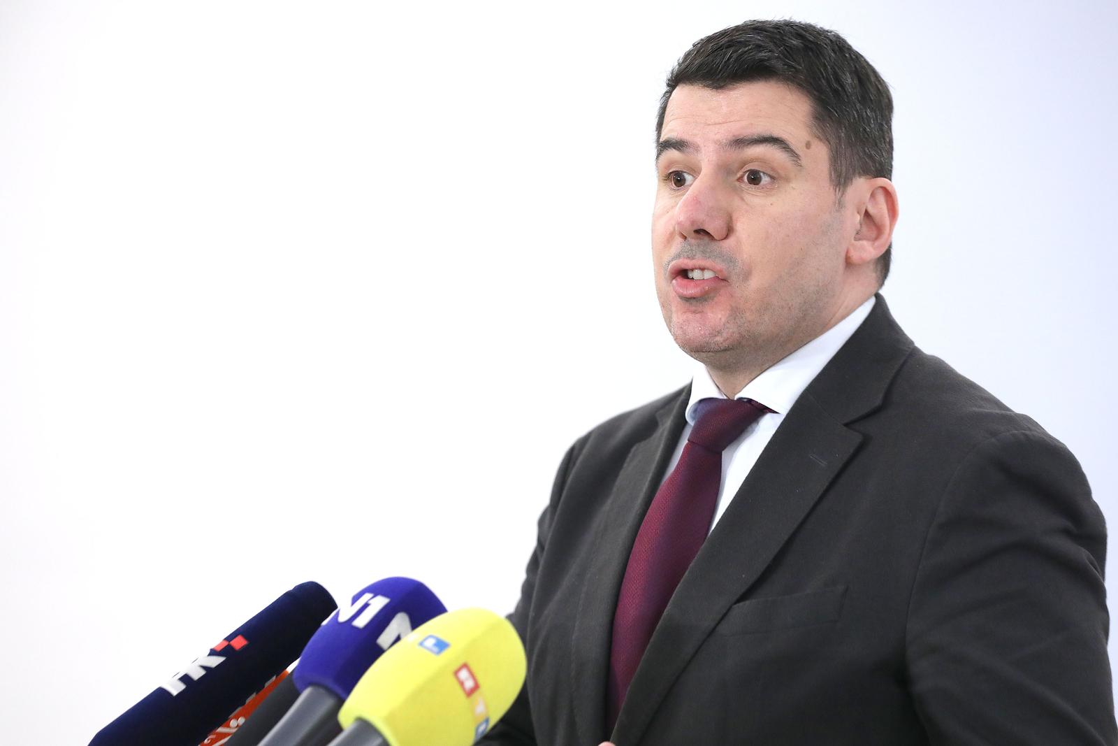 07.02.2023., Zagreb - Na konferenciji za medije odrzanoj u Saboru o odluci Ustavnog suda, sjednici Odbora za pravosudje i slucaju Zambija govorio je zastupnik Nikola Grmoja. Photo: Patrik Macek/PIXSELL