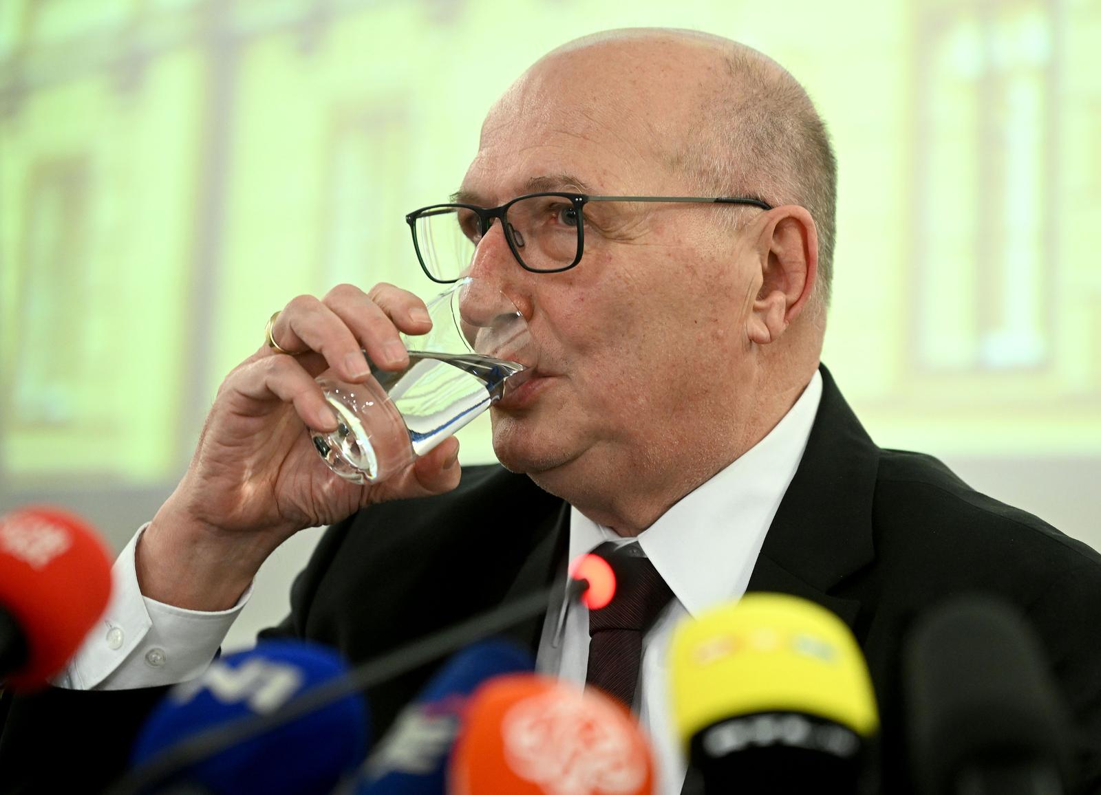 07.02.2023., Zagreb - Miroslav Separovis predsjednik Ustavnog suda odrzao je konferenciju za medije i predstavio donosenje odluka o izbornim jedinicama.  Photo: Marko Lukunic/PIXSELL
