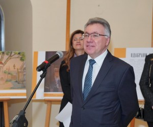 09.01.2022., Banja Luka (BiH) - U Narodnom kazalistu RS odigrana je predstava "Zelim da zivim" Nacionalnog dramskog kazalista Rusije, Aleksandrinski teatar iz Sankt Peterburga. U pitanju je monodrama u izvodjenju Sergei Parshina, a predstavi je nazocio i Igor Kalabuhov, ruski veleposlanik u BiH.  Photo: Dejan Rakita/PIXSELL