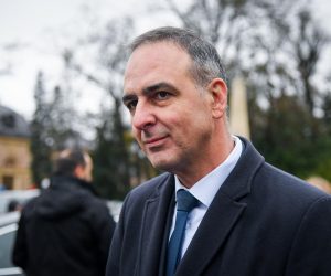 10.12.2022.., Zagreb -Obiljezavanje 23. obljetnice smrti prvog hrvatskog predsjednika dr. Franje Tudjmana. Predsjednik HDZ-a i Vlade Andrej Plenkovic zajedno sa izaslanstvom polozio je vijenac i zapalio svijecu. Mario Kapulica dao izjavu Photo: Josip Regovic/PIXSELL