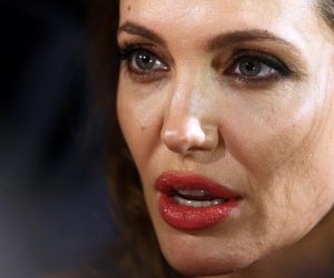 17.02.2012., Zagreb - Svecana premijera filma 'U zemlji krvi i meda' prikazana u Cinestaru Arena IMAX u trgovackom centru Arena Centar na zagrebackom Lanistu. Angelina Jolie uz pratnju glumacke ekipe filma prosetala je 60 metara dugackim crvenim tepihom prije projekcije filma u dvorani u kojoj se nalazi malo manje od 500 mjesta. Photo: Marko Prpic/PIXSELL