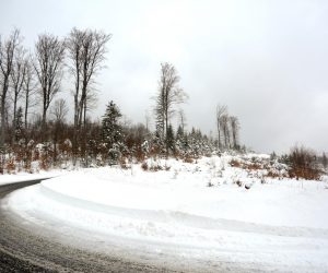 13.02.2018. Sljeme - Sljemenska cesta otvorena za promet nakon sto je u jutarnjim satima bila zatvorena. rPhoto: Luka Stanzl/PIXSELL