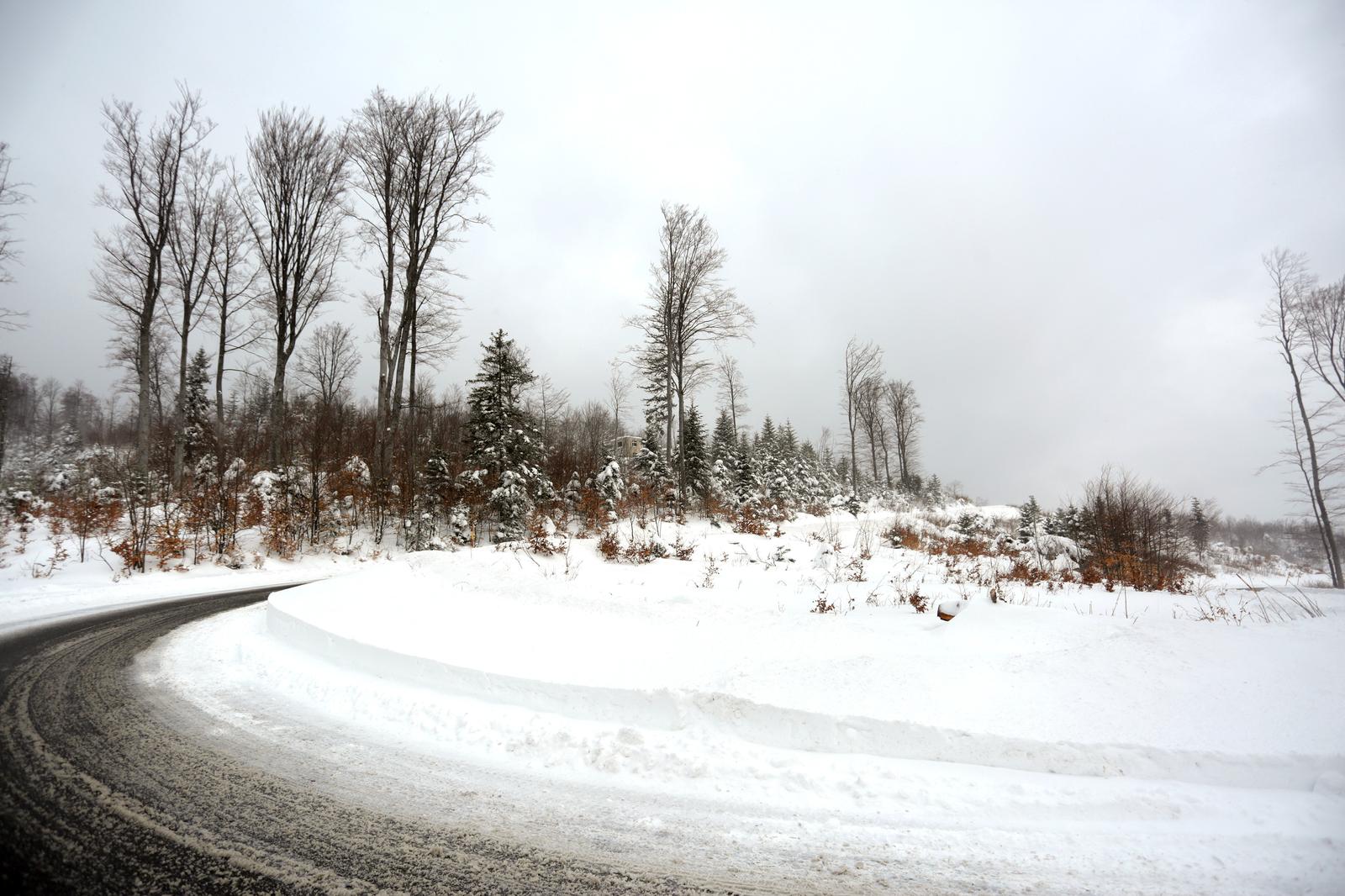 13.02.2018. Sljeme - Sljemenska cesta otvorena za promet nakon sto je u jutarnjim satima bila zatvorena. rPhoto: Luka Stanzl/PIXSELL