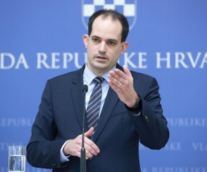 14.02.2023., Zagreb - Gornji grad. Vlada RH. Nakon sastanak vladajuce koalicije medijima se obratio Ivan Malenica. Photo: Sanjin Strukic/PIXSELL