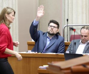 15.02.2023., Zagreb - Sabor 15. sjednicu nastavlja raspravom o Prijedlogu zakona o obnovi zgrada ostecenih potresom. Photo: Patrik Macek/PIXSELL