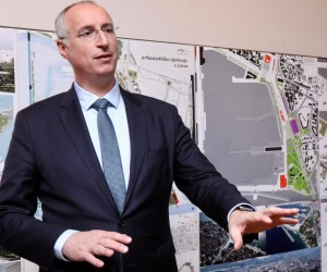 20.12.2022.,Split-Predstavljeni rezultati anketnog urbanistickog natjecaja za uredjenje Istocne obale. Rezultate su predstavili: gradonacelnik Ivica Puljak,predsjednica DAS-a Dasa Gazde,Edo Segvic i Janja Novakovic.
 Photo: Ivo Cagalj/PIXSELL