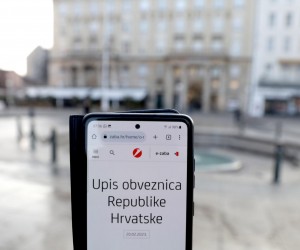 22.02.2023., Zagreb - Danas je u bankama poceo upis obveznica Republike Hrvatske. Gradjani ce obveznice moci kupiti u iducih tjedan dana. Photo: Patrik Macek/PIXSELL