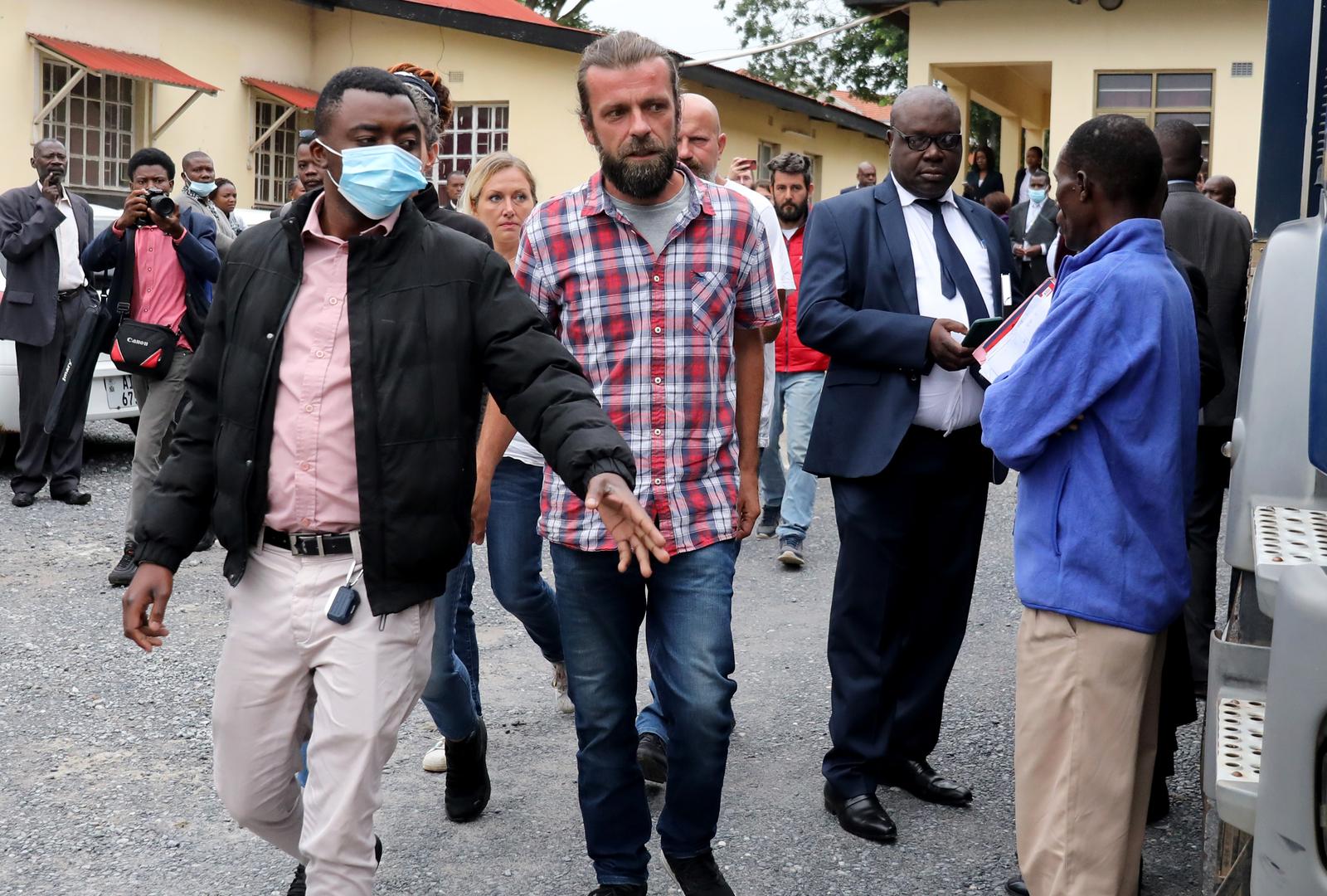 23.01.2023., Ndola, Zambija - Odgodjeno je sudsko rociste za cetiri hrvatska para koja su uhicena u prosincu na aerodromu u Zambiji dok su pokusavali napustiti zemlju s djecom posvojenom iz DR Kongo. Nova rocista zakazana su za 6. i 10. veljace. Aleksandra Persic i Ladislav Persic. Photo: Emica Elvedji/PIXSELL