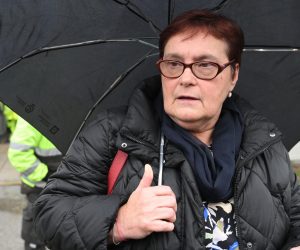 24.1.2023., Zagreb - Strajk radnika Cistoce ispred podruznica u Zagrebu. Mirjana Kaltak, predsjednica sindikata Cistoce Zagreb obratila se medijima Photo: Davorin Visnjic/PIXSELL