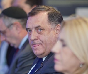 26.01.2023., Jevrejski kulturni centar "Arie Livne", Banjaluka (BiH) – U Banjaluci je odrzana memorijalna akademija povodom Medjunarodnog dana sjecanja na zrtve Holokausta. Akademiji su prisustvovali predsjednik RS Milorad Dodik, predsjedavajuca Predsjednistva BiH Zeljka Cvijanovic, gradonacelnik Banjaluke Drasko Stanivukovic, predsjednik Narodne skupstine RS Nenad Stevandic, direktor Republickog sekretarijata za vjere Dragan Davidovic, gosti iz diplomatskog svijeta i Zidovske zajednice Banjaluka. Za datum obiljezavanja, odnosno sjecanja na milione zrtava stradalih u Holokaustu tokom Drugog svjetskog rata izabran je 27. sijecanj - dan kada su jedinice Sovjetske armije 1945. godine oslobodile najveci nacisticki koncentracioni logor – Auschwitz.
 Photo: Dejan Rakita/PIXSELL