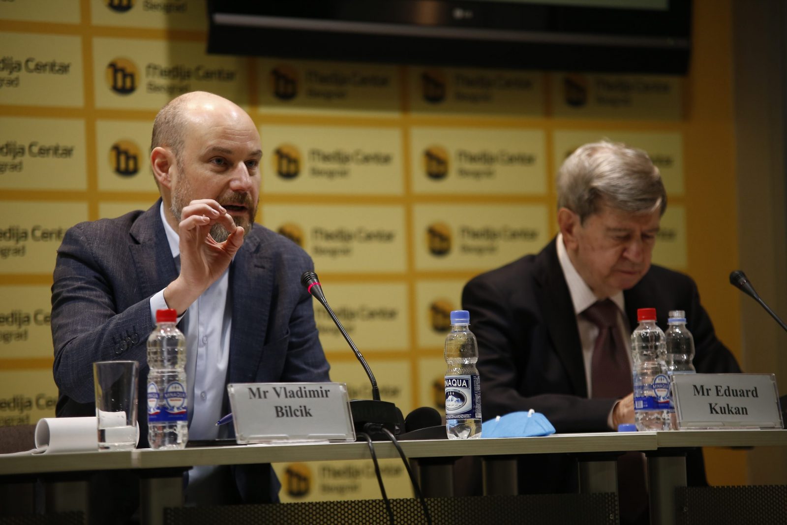 29, January, 2022, Belgrade - A press conference on the accompanying mission of the European Parliament's mediator in the process of inter-party dialogue in the National Assembly with representatives of the government and the opposition on election conditions was held at the Media Center. Knut Fleckenstein, Tanja Fajon, Vladimir Bilcik, Eduard Kukan. Photo: Amir Hamzagic/ATAImages

29, siječanj, 2022, Beograd - Konferencija za novinare povodom posjete posrednika Europskog parlamenta u procesu medjupartijskog dijaloga u Narodnoj skupstini sa predstavnicima vlasti i opozicije o izbornim uslovima odrzana je u  Medija centru. Photo: Amir Hamzagic/ATAImages Photo: Amir Hamzagic/ATAImages/PIXSELL