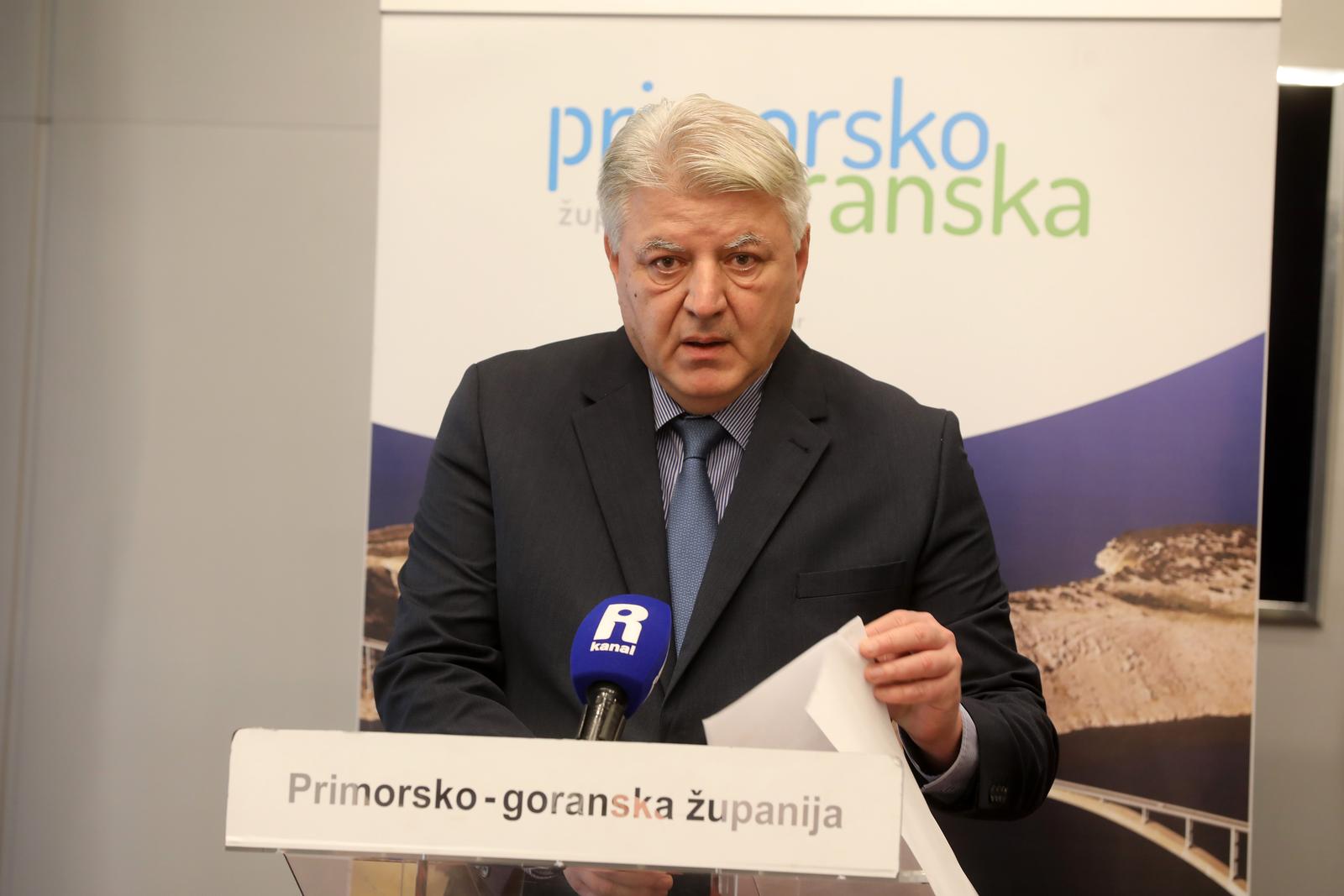 30.01.2023., Rijeka - Zupan Primorsko goranske zupanije Zlatko Komadina odrzao je konferenciju za novinare u sjedistu Zupanije.   Photo: Goran Kovacic/PIXSELL
