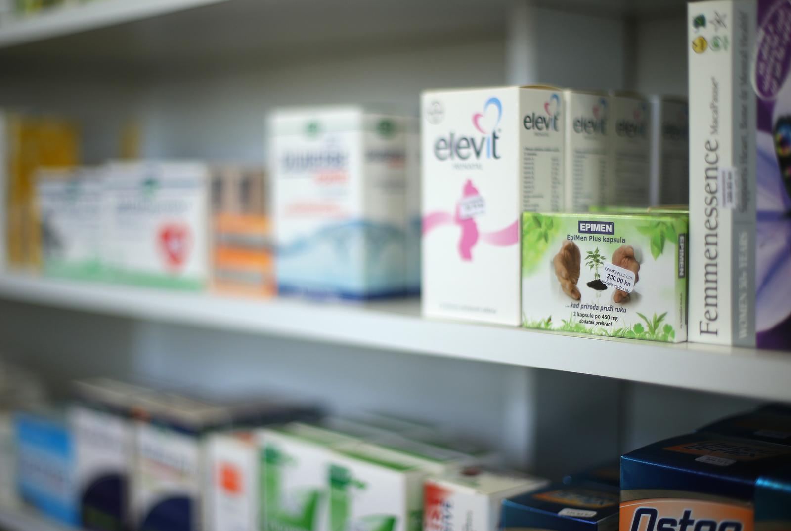30.03.2015., Zagreb - Ilustracije lijekova i vitamina u gradskoj ljekarni na Zrinjevcu. Photo: Sanjin Strukic/PIXSELL