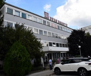 31.08.2022., Slavonski Brod - Generalna skupstina grupacije Djuro Djakovic na kojoj su donesene odluke koje bi trebale dati pravo novom investitoru ulazak u tvrtku i njezinu dokapitalizaciju. Ceski investitir ima rok od mjesec dana da unese predvidjena financijska sredstva, a na reviziji je i procjena nematerijalne imovine. Photo: Ivica Galovic/PIXSELL