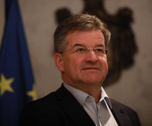 06, February, 2023, Belgrade - The President of the Republic of Serbia, Aleksandar Vucic, met with the European Union's special representative for dialogue between Belgrade and Pristina, Miroslav Lajcak. Miroslav Lajcak. Photo: Milos Tesic/ATAImages

06, februar, 2023, Beograd  - Predsednik Republike Srbije Aleksandar Vucic sastao se sa specijalnim predstavnikom Evropske Unije za dijalog Beograda i Pristine Miroslavom Lajcakom. Photo: Milos Tesic/ATAImages Photo: Milos Tesic/ATAImages/PIXSELL