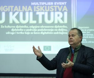 Zagreb, 07.02.2023 - Muzej za umjetnost i obrt predstavo je u sklopu događaja "Digitalna iskustva u kulturi" EU projekt The GLAMers, kojemu je cilj podržati galerije, knjižnice, arhive i muzeje (GLAM) u digitalnoj transformaciji. Na slici ravnatelj MUO-a Miroslav Gašparović.
foto HINA/ Damir SENČAR/ ds