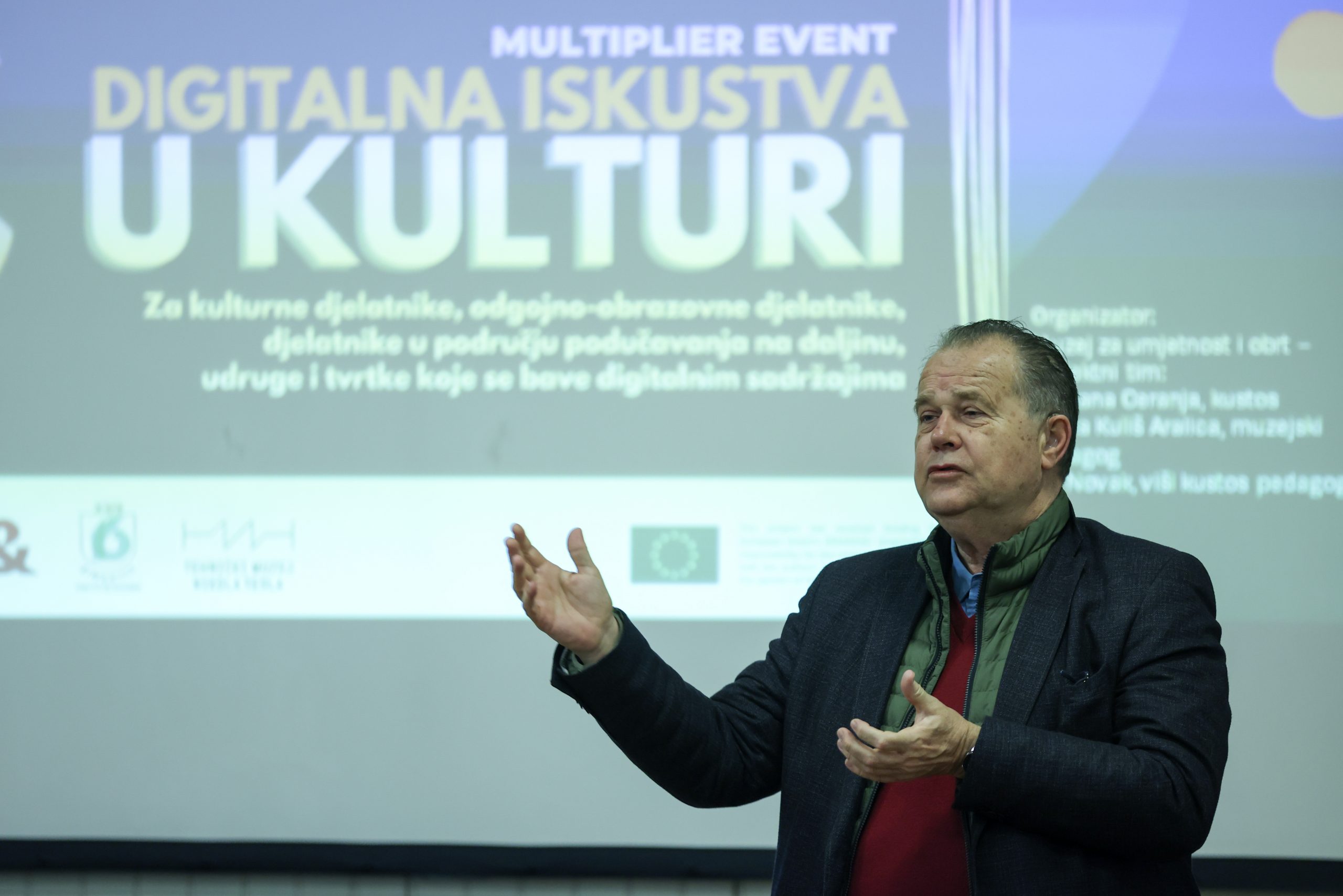 Zagreb, 07.02.2023 - Muzej za umjetnost i obrt predstavo je u sklopu događaja "Digitalna iskustva u kulturi" EU projekt The GLAMers, kojemu je cilj podržati galerije, knjižnice, arhive i muzeje (GLAM) u digitalnoj transformaciji. Na slici ravnatelj MUO-a Miroslav Gašparović.
foto HINA/ Damir SENČAR/ ds