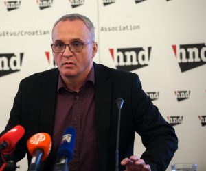 03.02.2023., Zagreb - Dan prije prosvjeda Andrea Topic i Hrvoje Zovko odrzali su u Novinarskom dom konferenciju za medje Photo: Zeljko Hladika/PIXSELL