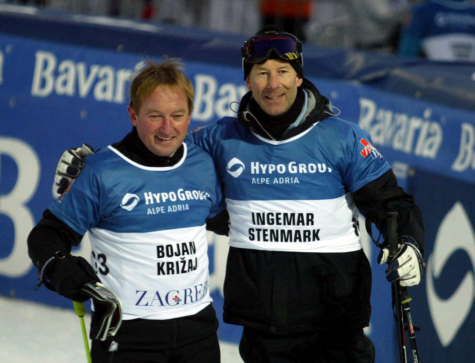 Zagreb, 17.02.2008 - Nakon enskog i mukog slaloma bogati skijaki program na Sljemenu zakljuèen je humanitarnom utrkom "Hypo Zagreb Ski Legend" na kojoj su nastupile neke od najveæih legendi u povijesti skijanja. Na slici legende skijanja Ingemar Stenmark (D) i Bojan Kriaj (L).
