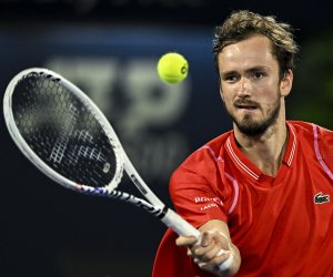 epa10499372 Daniil Medvedev of Russia in action against Borna Coric of Croatia during their quarter final match at the Dubai Duty Free Tennis ATP Championships 2023 in Dubai, United Arab Emirates, 02 March 2023.  EPA/Yoshua Arias