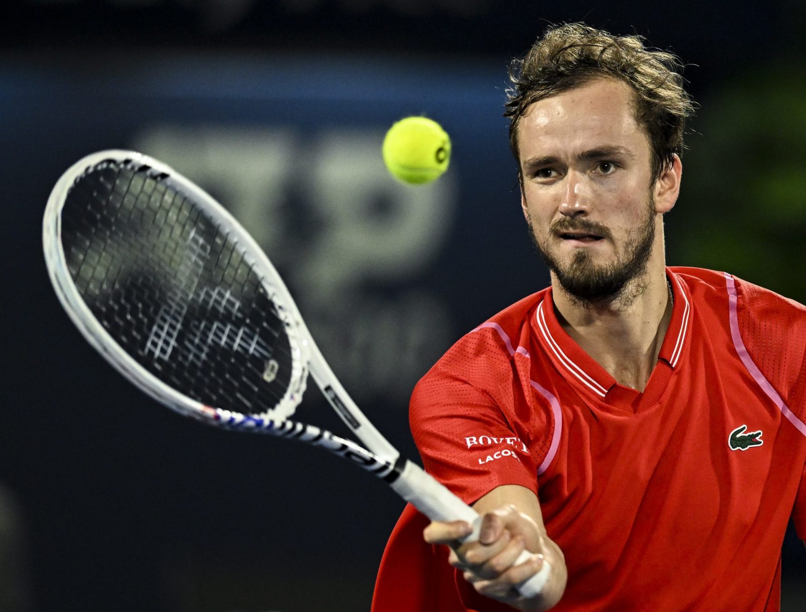epa10499372 Daniil Medvedev of Russia in action against Borna Coric of Croatia during their quarter final match at the Dubai Duty Free Tennis ATP Championships 2023 in Dubai, United Arab Emirates, 02 March 2023.  EPA/Yoshua Arias