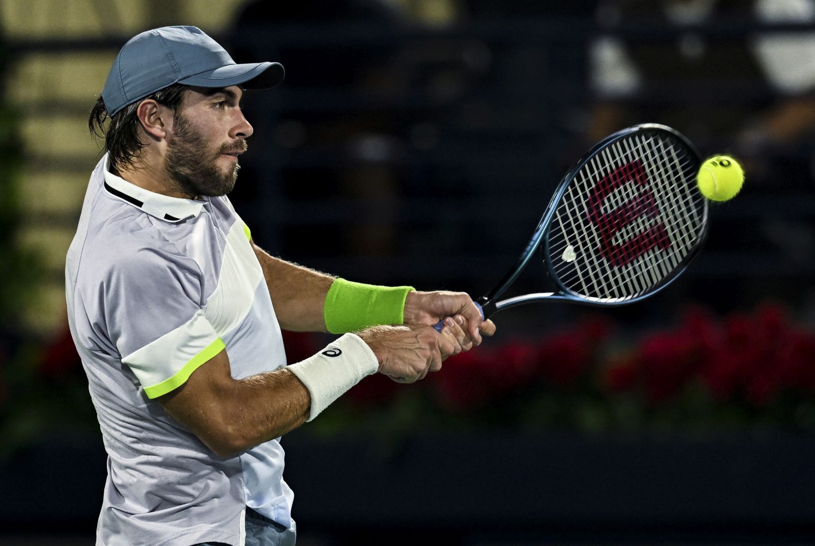 epa10499368 Borna Coric of Croatia in action against Daniil Medvedev of Russia during their quarter final match at the Dubai Duty Free Tennis ATP Championships 2023 in Dubai, United Arab Emirates, 02 March 2023.  EPA/Yoshua Arias