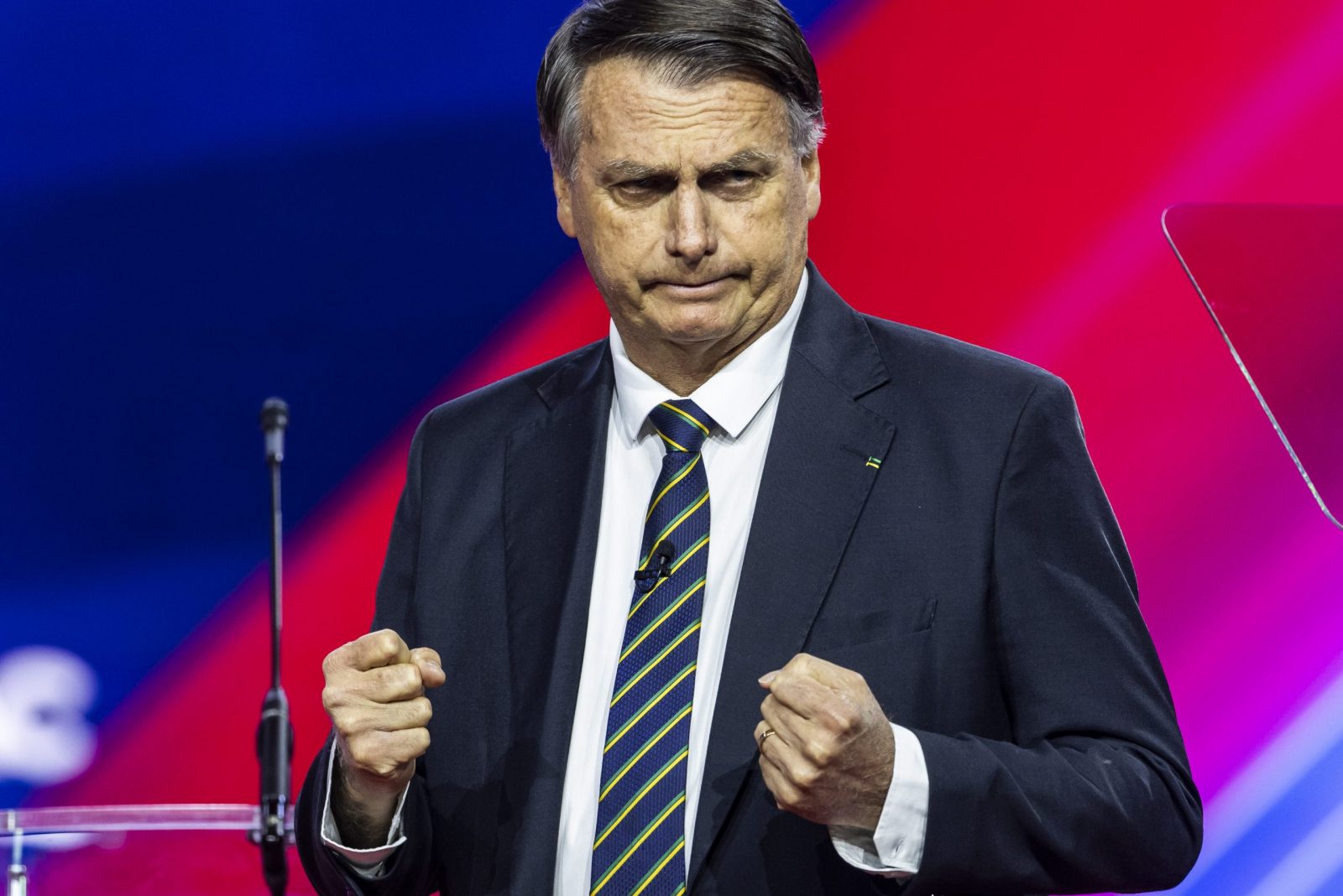 epa10503479 Former President of Brazil Jair Bolsonaro speaks at the Conservative Political Action Conference (CPAC), billed as the largest conservative gathering in the world, at the Gaylord National Resort & Convention Center in National Harbor, Maryland, USA, 04 March 2023. Though this year’s speakers include former US President Donald Trump and former Brazilian President Jair Bolsonaro, many other conservatives are skipping the conference after a male campaign aid accused CPAC Chair Matt Schlapp of sexual assault.  EPA/JIM LO SCALZO