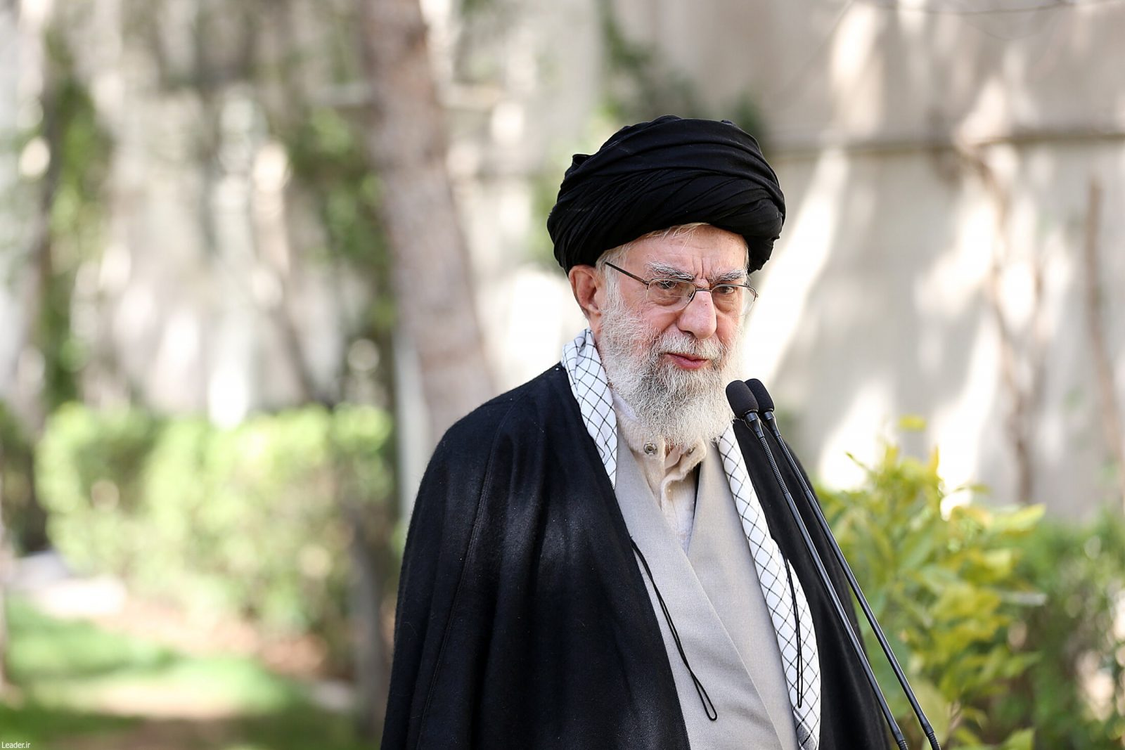 epa10505957 A handout picture provided by the Iranian supreme leader's office shows Iranian Supreme Leader Ayatollah Ali Khamenei speaking during a ceremony, in Tehran, Iran, 06 March 2023. According to the supreme leader's official website, Khamenei called the school girls' poisoning an 'unforgivable crime' and asked for a massive investigation about that, saying those who are in charge of this should get the maximum punishment without pardon.  EPA/IRANIAN SUPREME LEADER OFFICE/HANDOUT  HANDOUT EDITORIAL USE ONLY/NO SALES