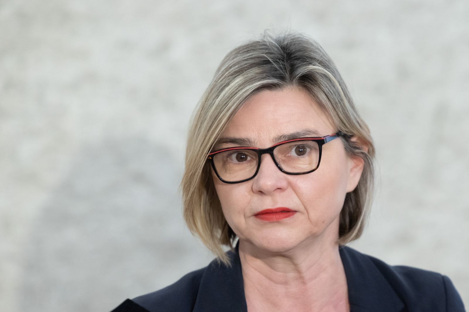 Zagreb, 27.03.2023. - Saborska zastupnica Sandra Benčić komentirala je stanje s utjerivačima dugova
Na fotografiji Sandra Benčić.
foto HINA/ Edvard ŠUŠAK/ es