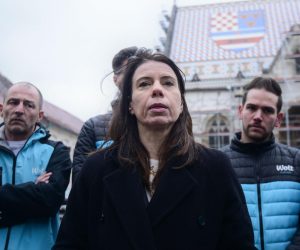 1.3.2023., Zagreb - Tiskovna konferencija Inicijative za radnicki ZOR i inicijative predstavnika radnika Wolta. Na tiskovnoj konferenciji predstavnici Inicijative za radnicki ZOR podsjetili su na izmjene koje su sadrzane u prijedlogu Zakona o radu, a koje Vlada RH nije prihvatila. Takodjer, iskazali su podrsku radnicima Wolta i drugih digitalnih platformi. Govorili su predstavnici inicijative radnika Wolta, te Katarina Peovic, saborska zastupnica Radnicke fronte i Mario Ivekovic, predsjednik Novog sindikata i predstavnik Inicijative za radnicki ZOR. Photo: Neva Zganec/PIXSELL
