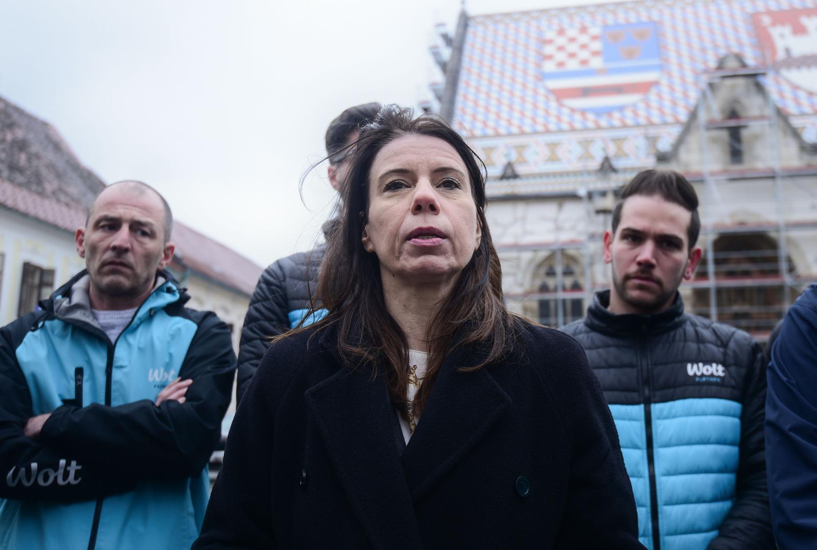 1.3.2023., Zagreb - Tiskovna konferencija Inicijative za radnicki ZOR i inicijative predstavnika radnika Wolta. Na tiskovnoj konferenciji predstavnici Inicijative za radnicki ZOR podsjetili su na izmjene koje su sadrzane u prijedlogu Zakona o radu, a koje Vlada RH nije prihvatila. Takodjer, iskazali su podrsku radnicima Wolta i drugih digitalnih platformi. Govorili su predstavnici inicijative radnika Wolta, te Katarina Peovic, saborska zastupnica Radnicke fronte i Mario Ivekovic, predsjednik Novog sindikata i predstavnik Inicijative za radnicki ZOR. Photo: Neva Zganec/PIXSELL