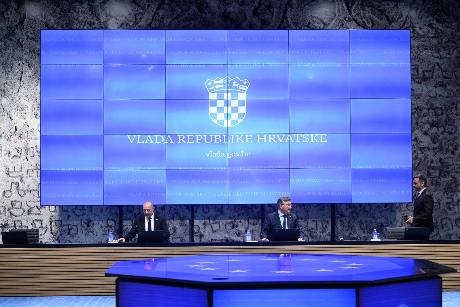 02.03.2023., Zagreb - 198. sjednica Vlade RH - Na dnevnom redu Vladine sjednice je prijedlog zakona o izvanparnicnom postupku te prijedlog programa drzavne potpore za iznimno osjetljive sektore u poljoprivredi za ovu godinu. Tomo Medved, Andrej Plenkovic.
 Photo: Davor Puklavec/PIXSELL
