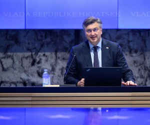 02.03.2023., Zagreb - 198. sjednica Vlade RH - Na dnevnom redu Vladine sjednice je prijedlog zakona o izvanparnicnom postupku te prijedlog programa drzavne potpore za iznimno osjetljive sektore u poljoprivredi za ovu godinu. Andrej Plenkovic.
 Photo: Davor Puklavec/PIXSELL
