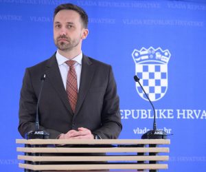 02.03.2023., Zagreb - 198. sjednica Vlade RH - Na dnevnom redu Vladine sjednice je prijedlog zakona o izvanparnicnom postupku te prijedlog programa drzavne potpore za iznimno osjetljive sektore u poljoprivredi za ovu godinu. Izjava - Marin Piletic.
 Photo: Davor Puklavec/PIXSELL