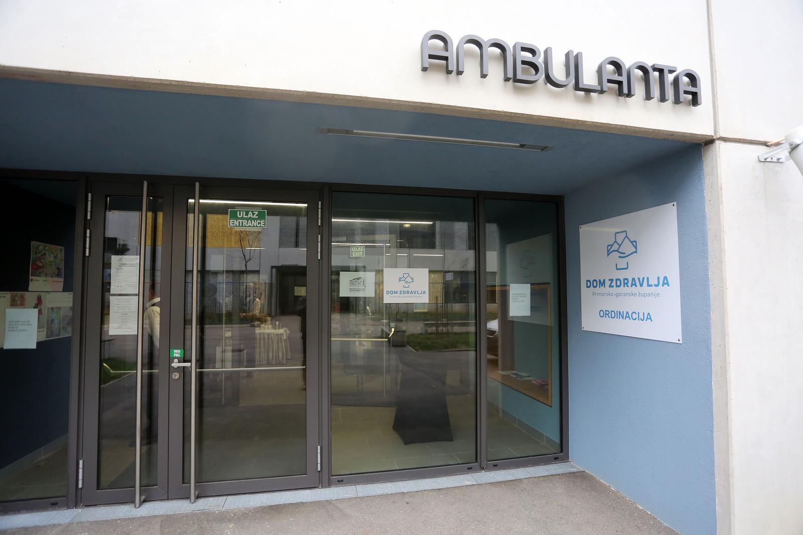 03.02.2020., Rijeka - Predstavljanje nove zdravstvene usluga, Sportske ambulante, u sklopu ambulante Doma zdravlja PGZ na Kampusu takozvane Studentske ambulante. Ambulantu su predstavili ravnatelj Doma zdravlja Vladimir Mozetic, zamjenik zupana Marko Boras Mandic, zamjenik gradonacelnika Nikola Ivanis.rPhoto: Goran Kovacic/PIXSELL