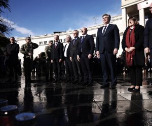 04.02.2023. Mostar - XI. zasjedanje Hrvatskog narodnog sabora BiH, medju gostima i predsjednik Vlade Republike Hrvatske, Andrej Plenkovic



PHOTO: Denis Kapetanovic /PIXSELL

 Photo: Denis Kapetanovic/PIXSELL